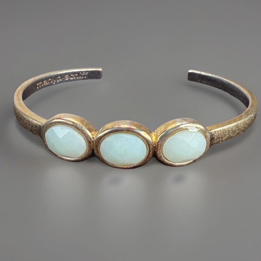 Pretty Marlyn Schiff Silvertone Cuff Bracelet 44$